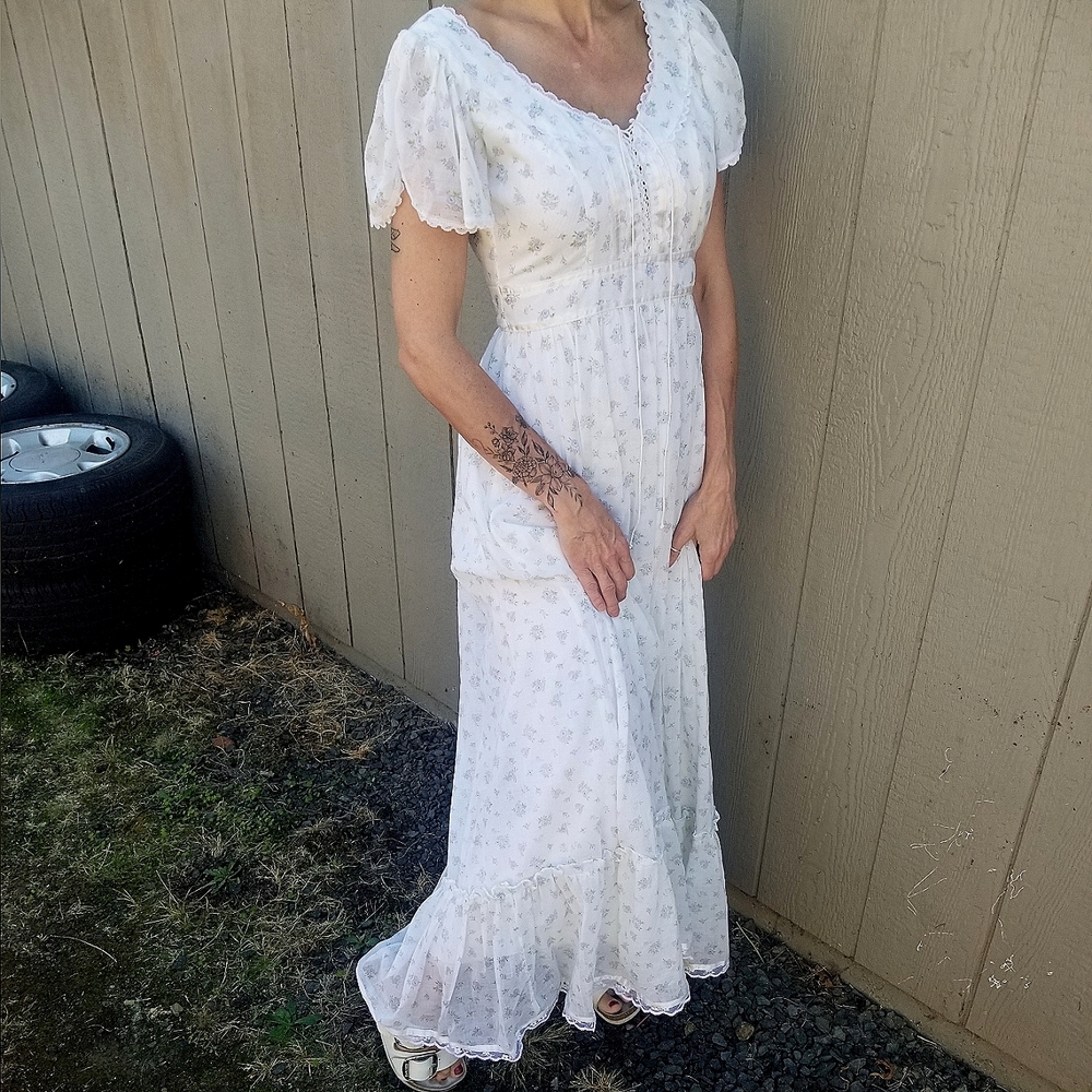 Gunne Sax By Jessica San Francisco Vintage 0/2 XS White/Purple Floral Lace Dress - Picture 3 of 17